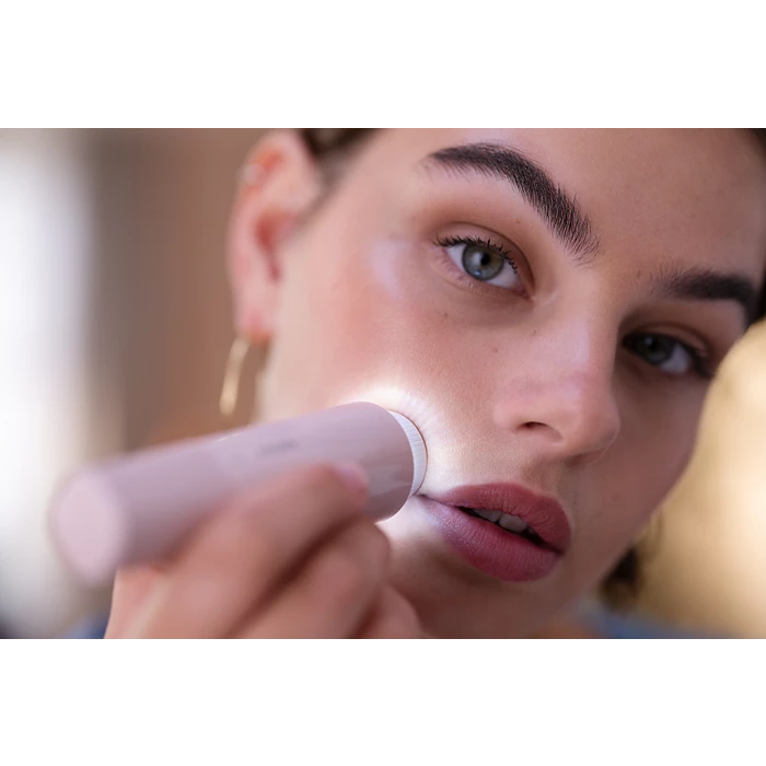 Philips BRR454/00 Facial Hair Remover 5000 Series for Women - Thumbnail 2