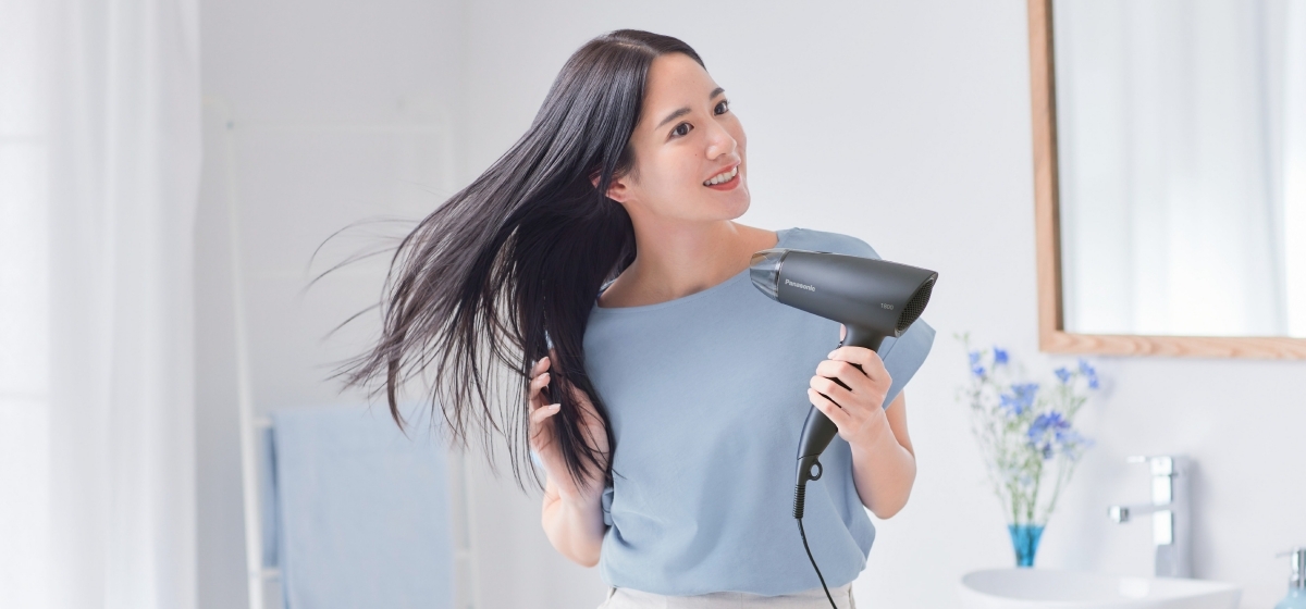 Panasonic EH-ND37 – 1800W Compact Hair Dryer with Scalp & Heat Protection Modes - Thumbnail 3