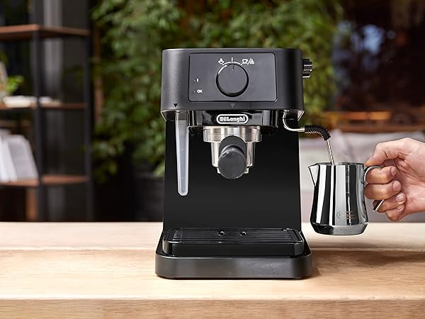 De’Longhi EC230.BK Manual Espresso Coffee Machine (Black) Compact Design | 15-Bar Pump | Cappuccino System - Thumbnail 3